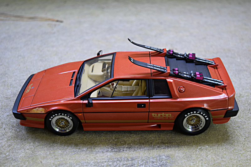Illustration for article titled 1981 Lotus Esprit Turbo by AutoArt